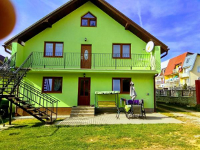 Гостиница Homestay Renata, Нова Лесна